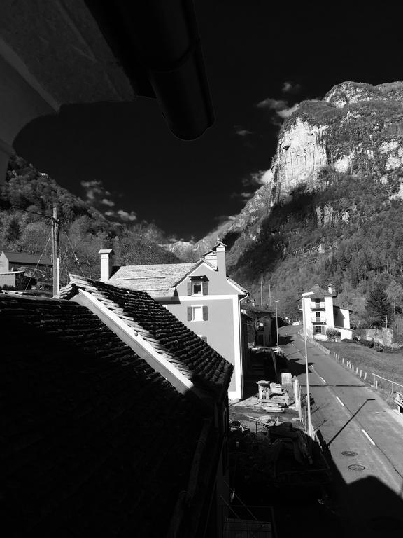 Myverzasca Resort Ai Piee Brione  Exterior photo